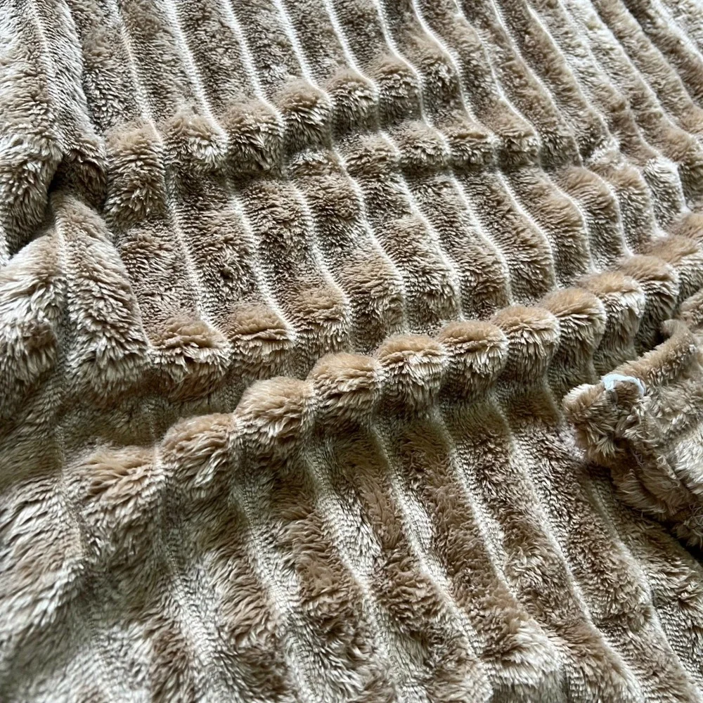 Rustic Rooster Tan Ribbed Plush Lap Blanket Toddler Throw Baby Blanket NEW Soft